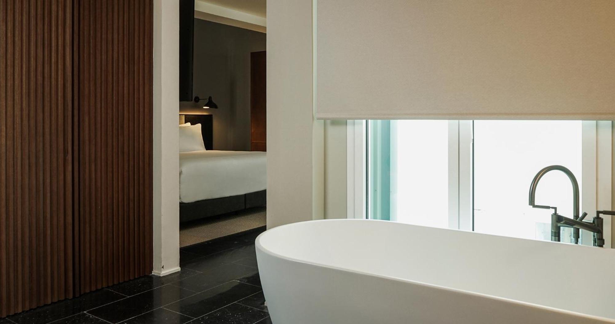 Mercer Plaza Sevilla 5 Gl ภายนอก รูปภาพ