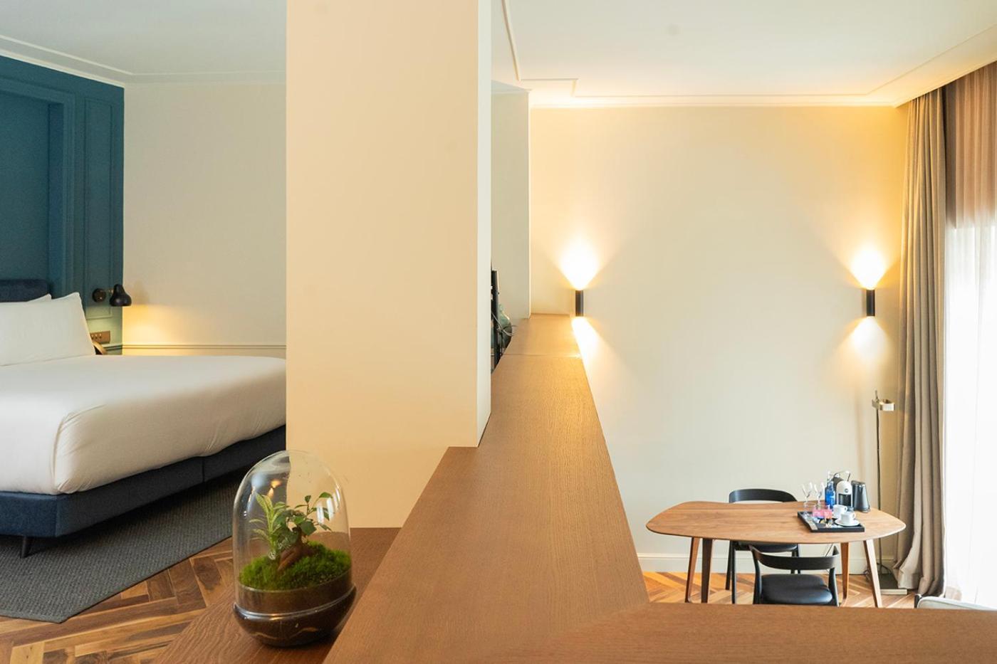 Mercer Plaza Sevilla 5 Gl ภายนอก รูปภาพ